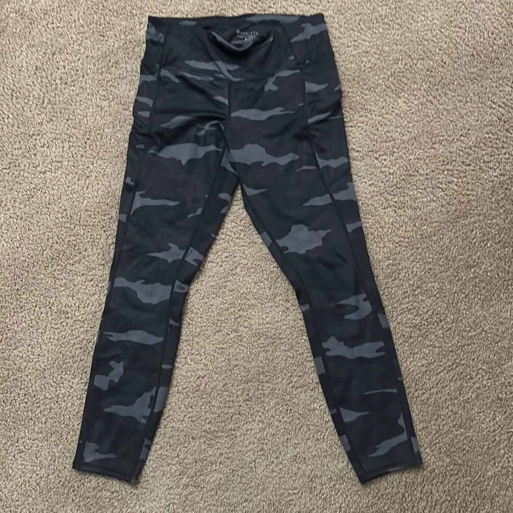 Athleta black camo leggings